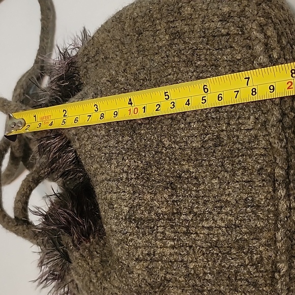 Elegant Olive Knit Drawstring Handbag/Shoulder Bag EUC - Picture 13 of 17